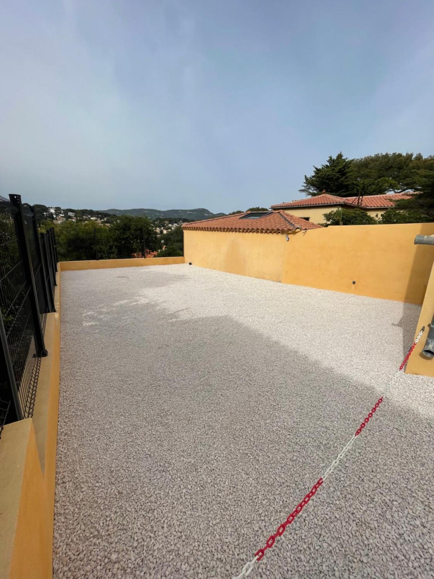 Confortable T2 Vue Mer Avec Terrasse Amenagee Et Parking Prive, Plage Et Port A Pied サナリー・シュル・メール エクステリア 写真